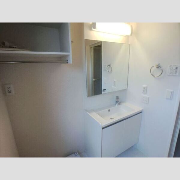 サンライズガーデンⅡ 洗髪洗面化粧台