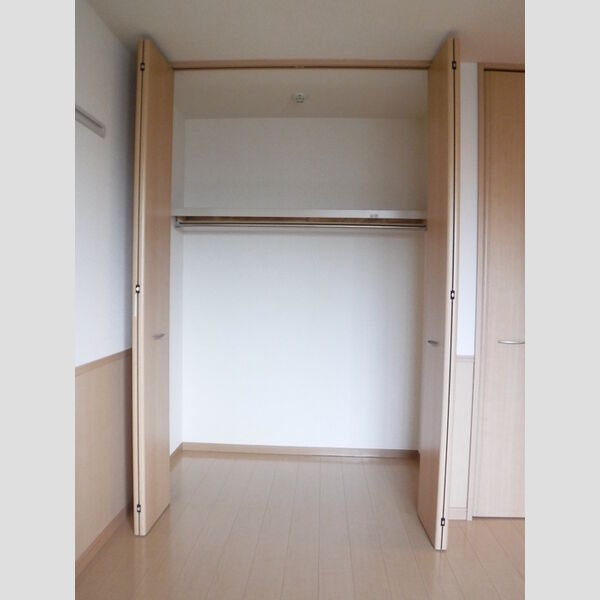 バニュルスⅣ クローゼット