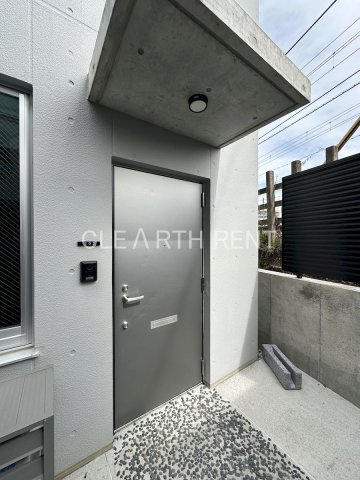 ルミナス池袋本町1階 玄関