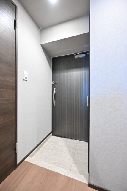 ＧＲＡＮＳＩＴＥ千代田水道橋 玄関