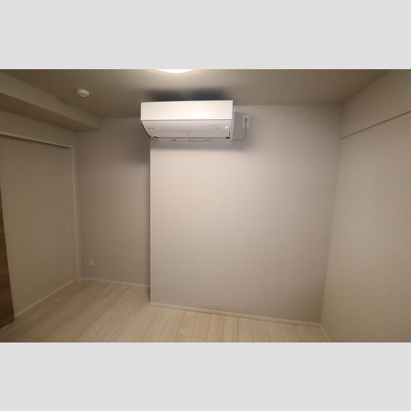 サンジョイアゼロ301号室 洋室5.5帖④