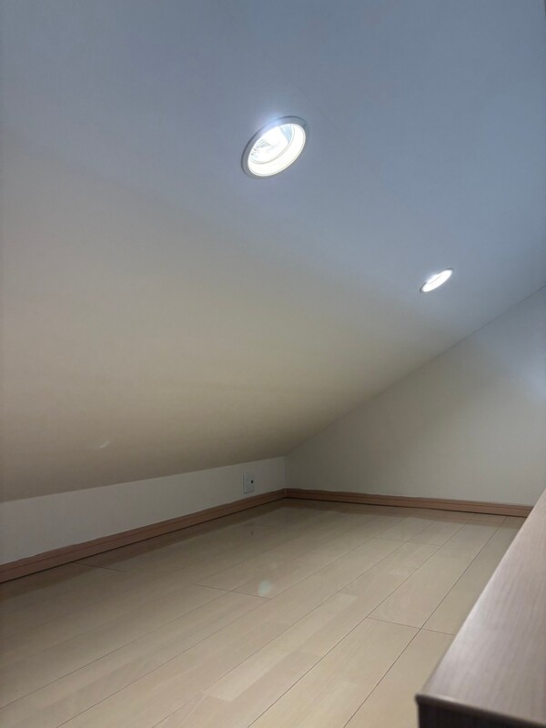 マ・ピエスランド5番館2階 内観