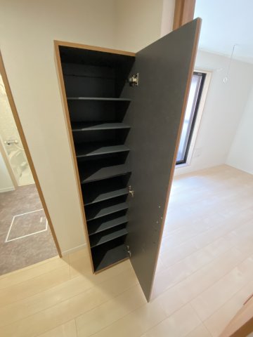 ヴィラベイルーム本厚木102号室 収納