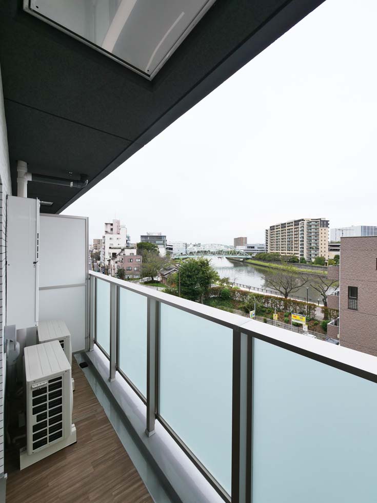 Mind Shimurasakaue7階 内観