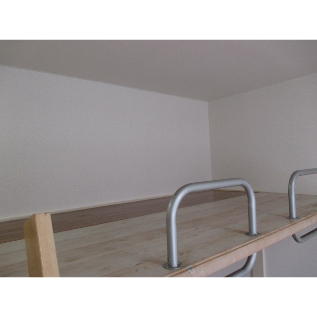 サニーホームズ府中0103号室 ロフトスペース