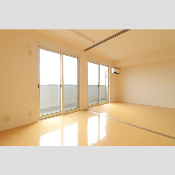 Symphony　B 洋室・リビング