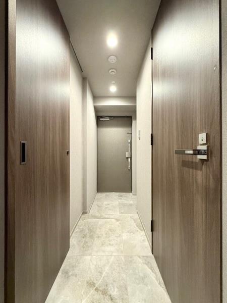 ルネサンス赤坂プレミアムコート7階 玄関