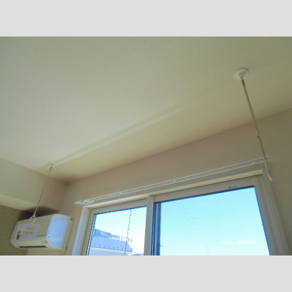 グランヒル205号室 室内物干し