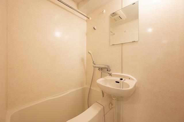 コンシェリア新橋4階 バス