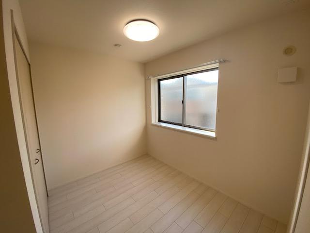 アンナビア 洋室