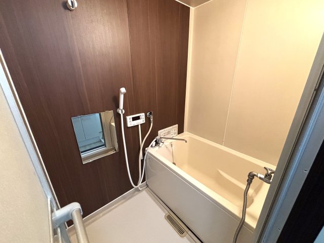 タウニー稲美Ｂ0202号室 追焚機能付きのお風呂です♪