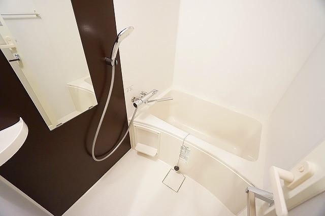 Weave Base Itabashi Honcho1階 バス