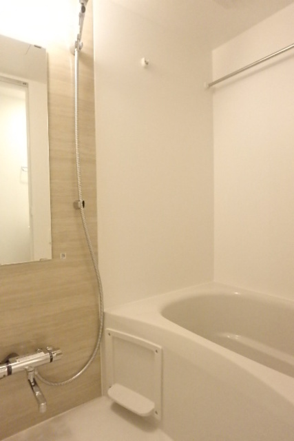 ガーラ・パークヒルズ町田3階 コンパクトで使いやすいお風呂です