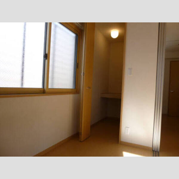 コンフォートn.妙典 ウォークインクローゼット(202)