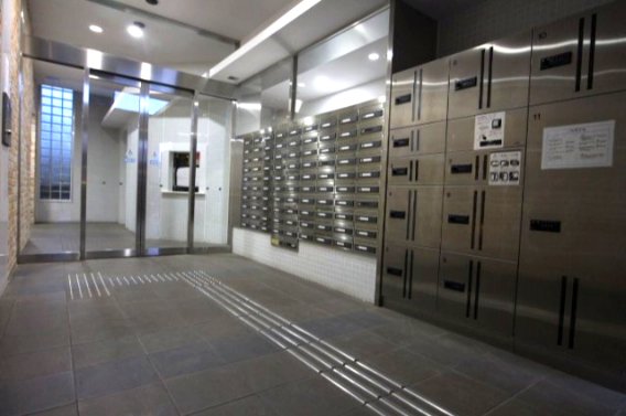 プライムアーバン久米川901号室 宅配ボックス完備