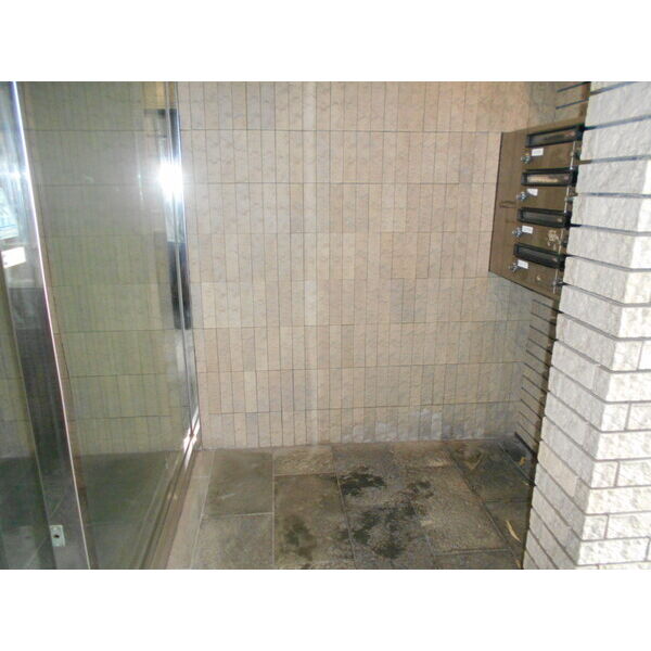 雪ノ下ハウス エントランス