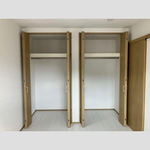 マイホームネクスト柏松ケ崎　2号棟 収納