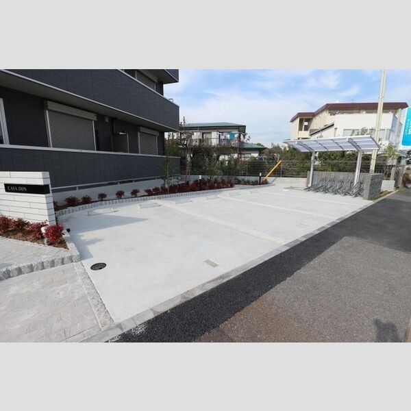 CASA　DOS 駐車場