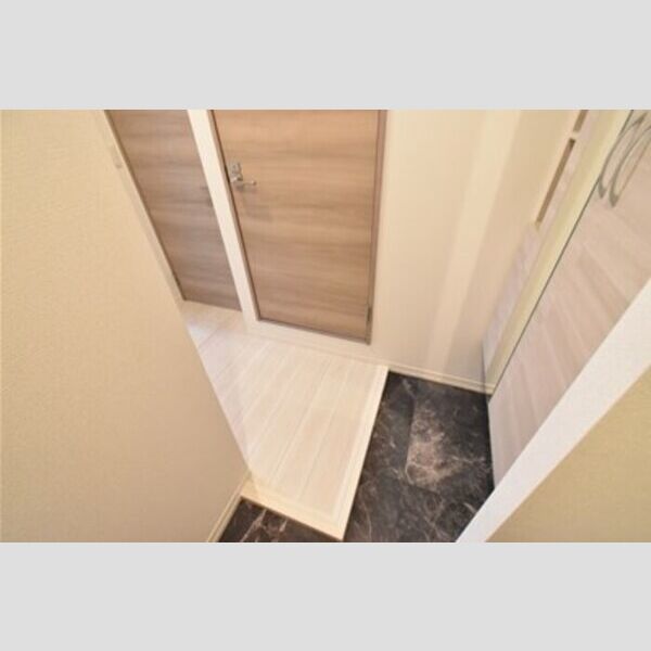 ManoirBlancⅡ 玄関