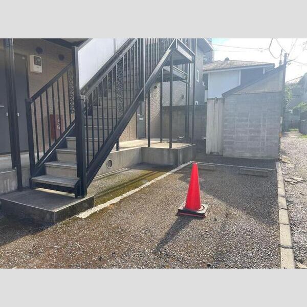 エスポワール 駐車場