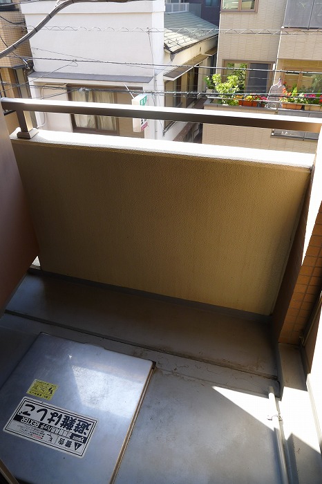 ステージファースト用賀アジールコート3階 バルコニー