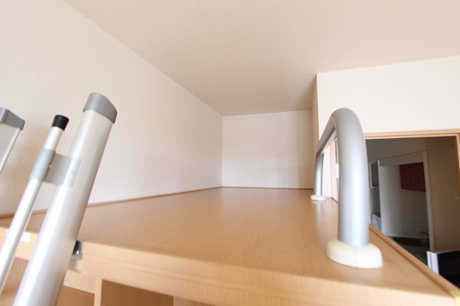 レオパレスキルシェンⅠ305号室 駐輪場完備