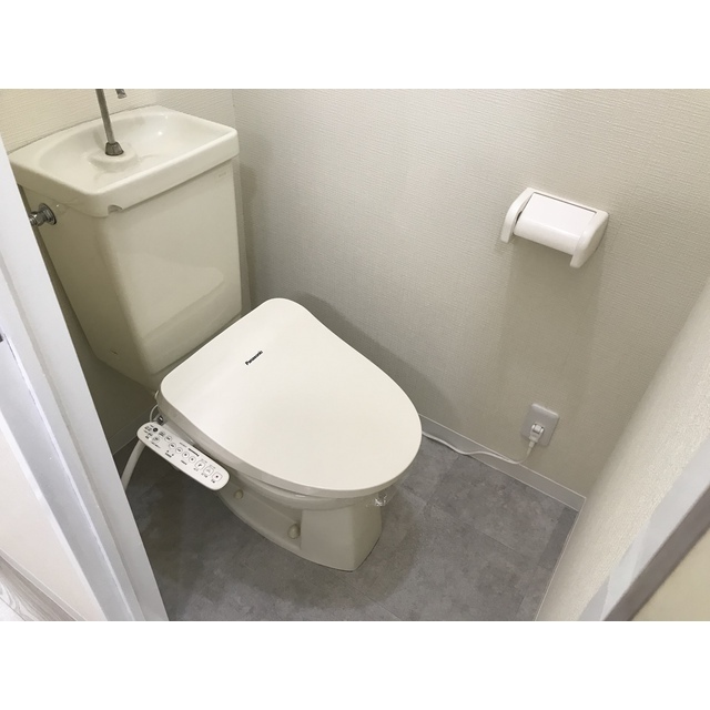 リエス伊勢原101号室 内観