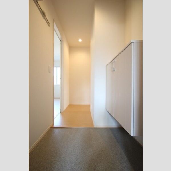 スカイヴィラージュ 玄関