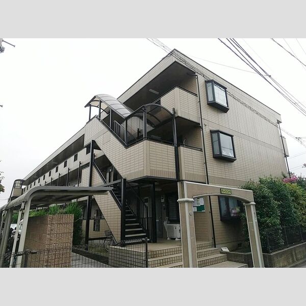 グレイスコート204号室 エントランス