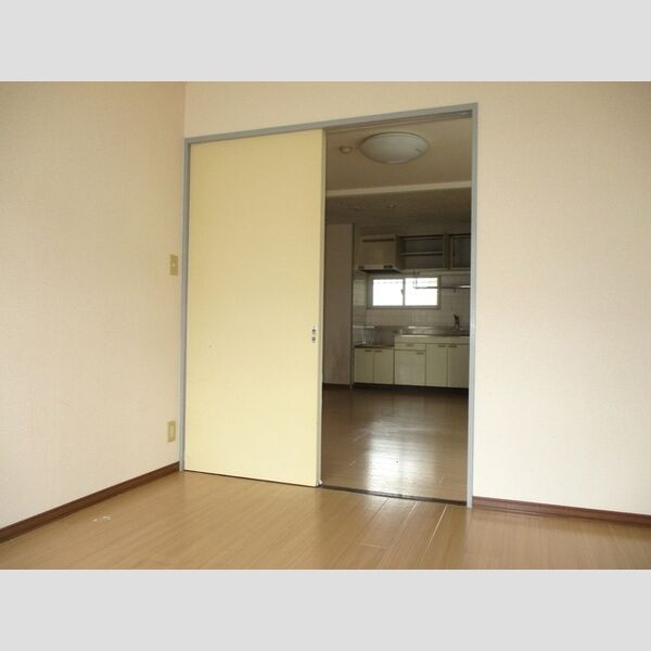 半田ハイツⅡ101号室 洋室