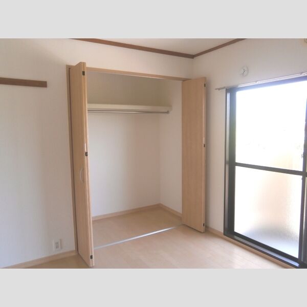 ハビテーションWADAⅡ クローゼット