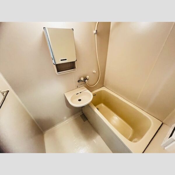 ハイムカメリア106号室 浴室