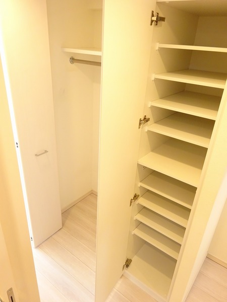 ザ・レジデンス・オブ・トーキョーＫＫ０６403号室 同建物別部屋の参考画像