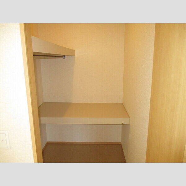 グレイスコート 103(ウォークインクローゼット)