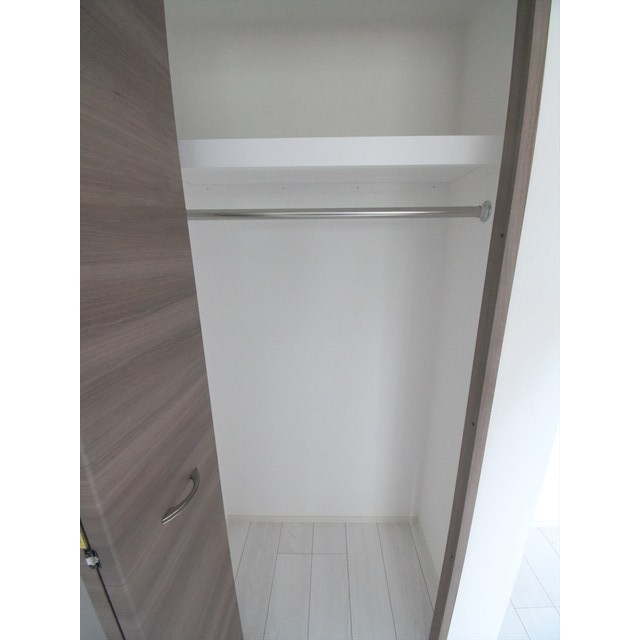 プライムガーデン若木0514号室 内観