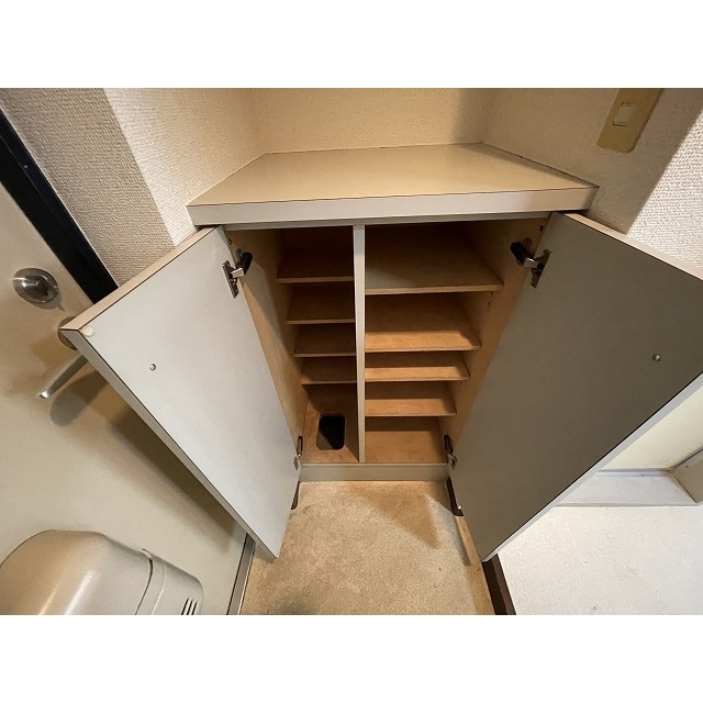 伊勢佐木町ダイカンプラザシティⅡ3階 同建物別部屋の参考画像