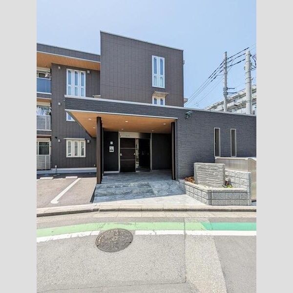 インペリアルヒルズ エントランス