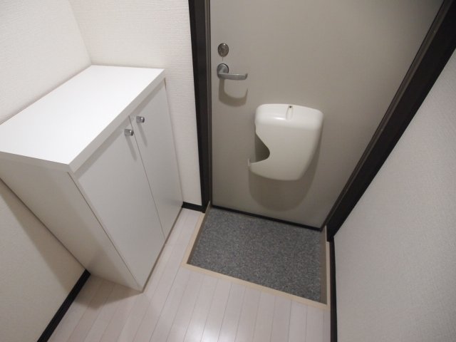 ブライティア弘明寺 玄関