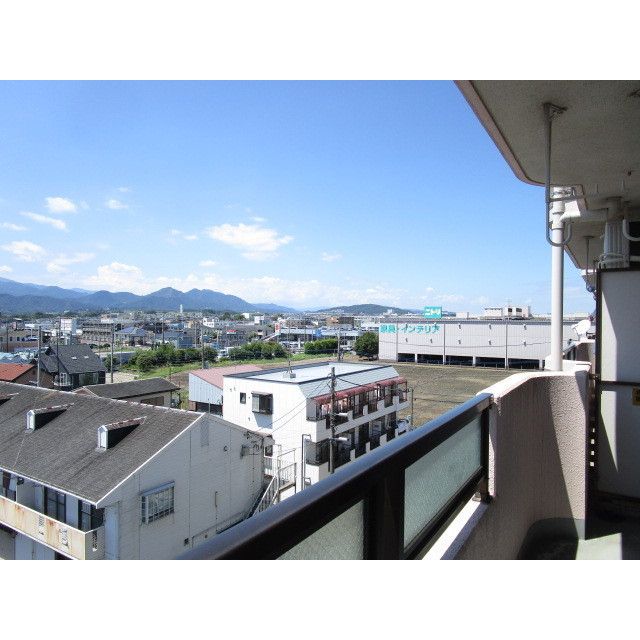 セジュール妻田 内観