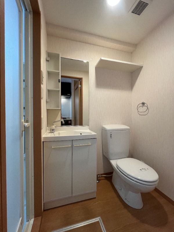 アゼリア鎌倉2階 洗面