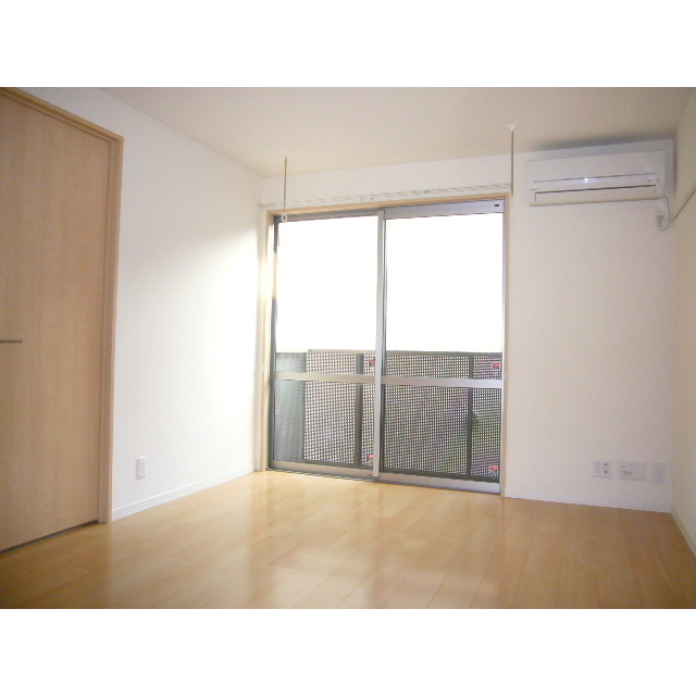 グリーンエイト野方 フローリングの洋室♪