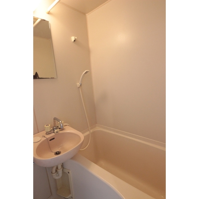 ＣＡＳＡスギザキ203号室 同建物別部屋の参考画像