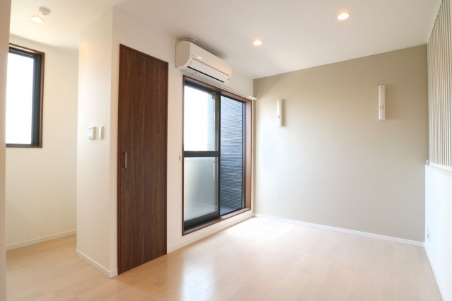 ＣＢ東川口レクス リビング