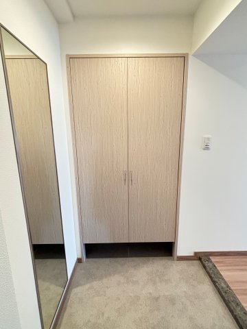 ＬＡＳＡ大崎Ⅴ0402号室 玄関