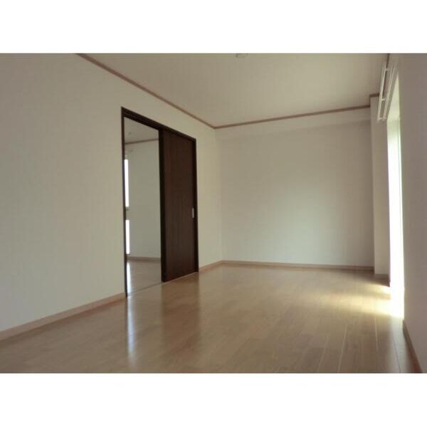 リバーサイドコート リビング