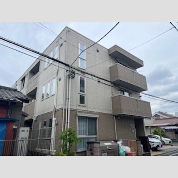 ラフィネ205号室 外観