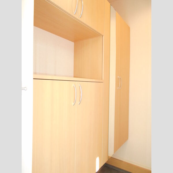 アスペルジュ 玄関