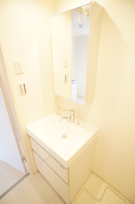 リブリ・ビエント中山2階 洗面