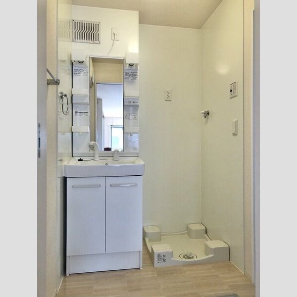 グランモア柳川202号室 ★洗面脱衣所★