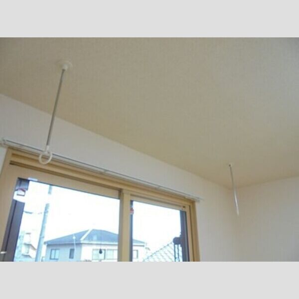 サンヴィラージュ　D102号室 室内物干し